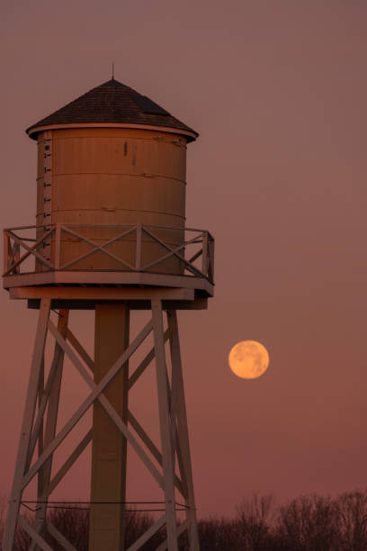 istock Sunrise at Laudholm Farm 2192059408