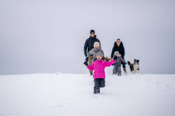istock Winter Family Fun 2192069410