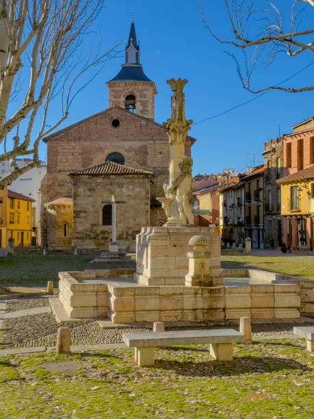 istock Town square in Leon, Spain - stock photo 2192106258