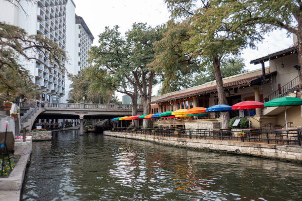 istock San Antonio, Texas, USA 2192153327