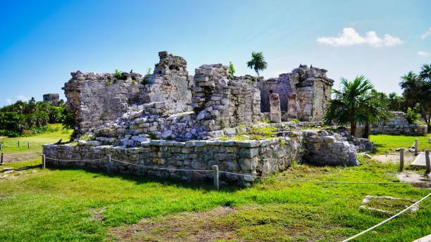 istock Case del Noreste,Tulum Maya ruins,Mexico 2192201807
