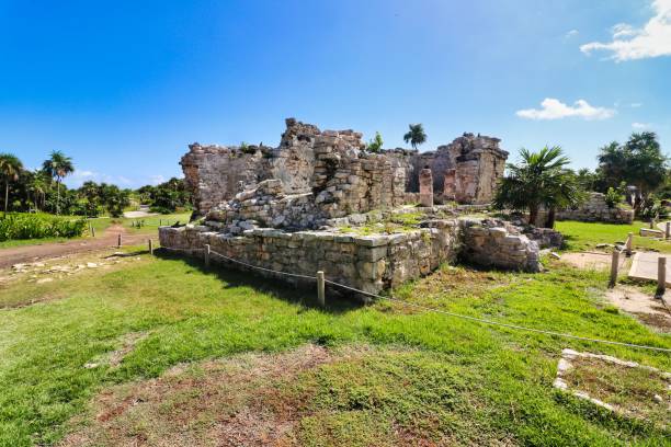istock Case del Noreste,Tulum Maya ruins,Mexico 2192202002