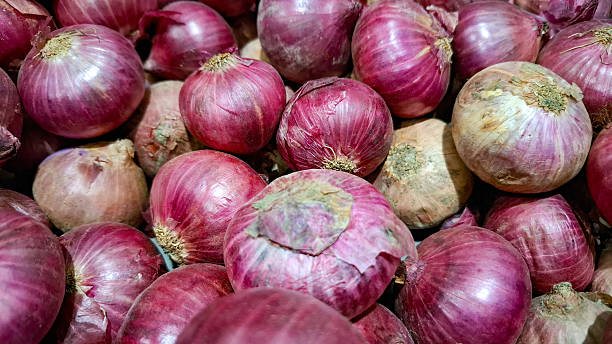 istock Vibrant Red Onions: A Natural Boost for Flavor and Wellness 2192223633