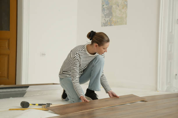 istock Step by step of laminate flooring installation 2192281778