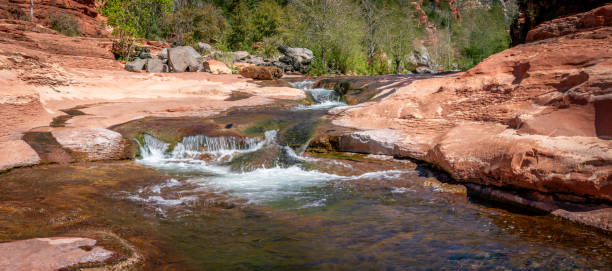 istock Oak Creek Flowing Through the Red Rocks 2192418648
