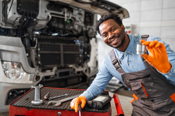 istock Truck repair. 2192542409