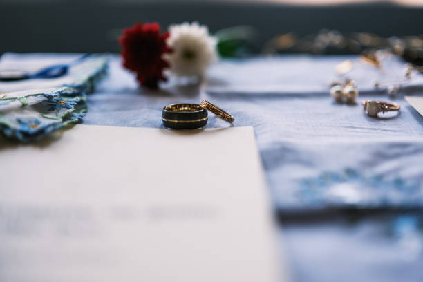 istock Wedding bands and details 2192559789