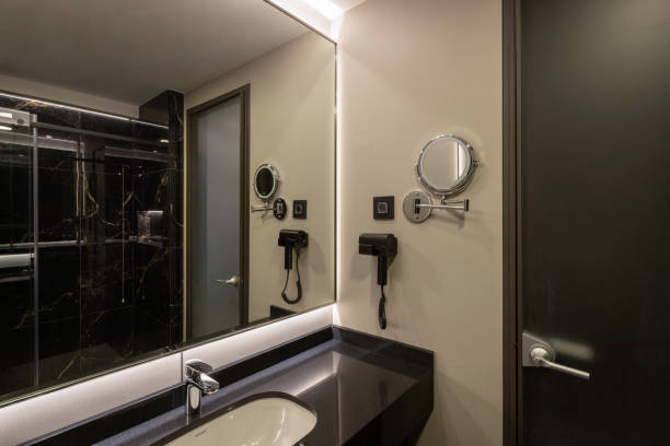 istock Interior of a modern hotel bathroom 2192614545