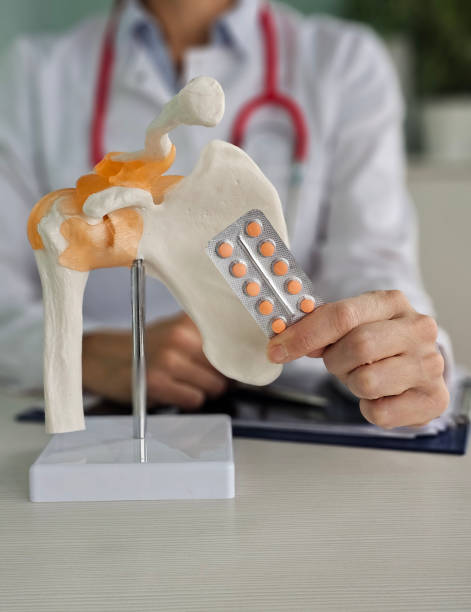 istock Doctor discussing medication options with shoulder 2192622109