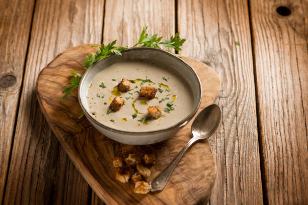 istock mushroom cream soup witn parlsey 2192631671