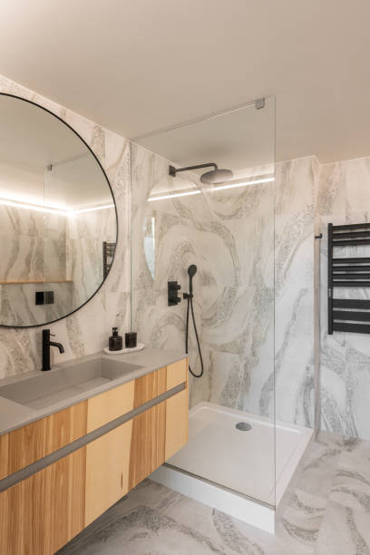 istock Discover modern bathroom design with elegant finishes and a luxurious shower experience 2192648506