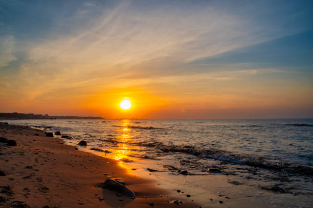 has its own charm, its uniqueness is that the color of the sand is a combination of two colors, namely white sand and brownish black sand,
