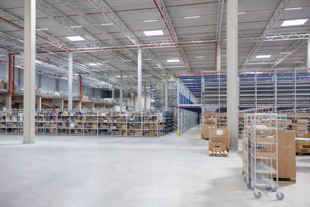 istock Large shelves and racks in distribution warehouse 2192660318