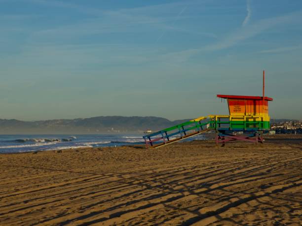istock Rainbow colored lifeguard shack at dawn 2192667807