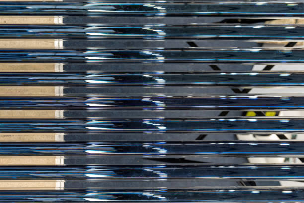 Glass tube strips vacuum solar collector