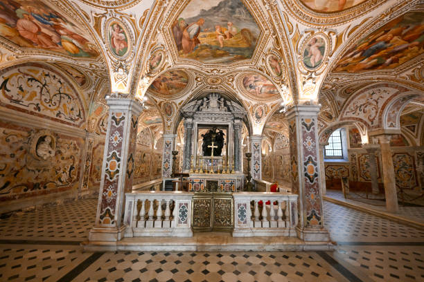 istock Salerno Cathedral - Italy 2192833914