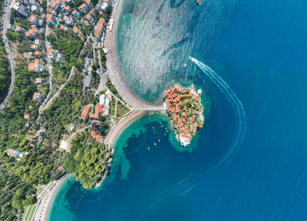 istock Sveti Stefan - Budva, Montenegro 2192833978