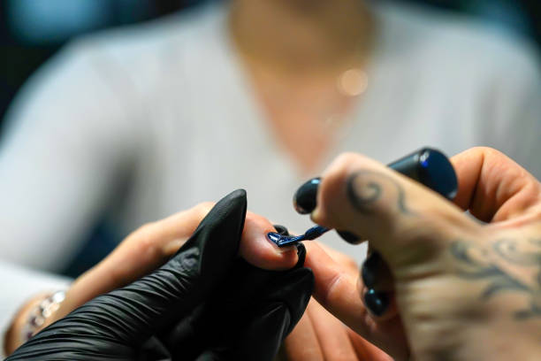 istock Manicure in a beauty salon 2192876234