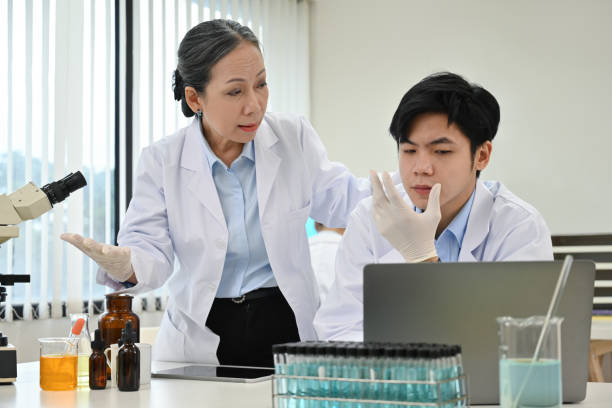 istock Two scientists are arguing about the results of a research or experiment 2192936478