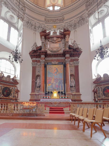 istock Salzburg Cathedral (Dom zu Salzburg), 2192955412