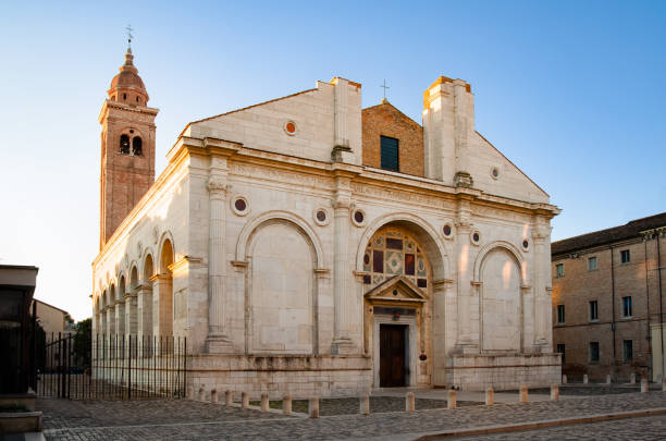 istock Malatestiano Temple at sunrise 2193056685