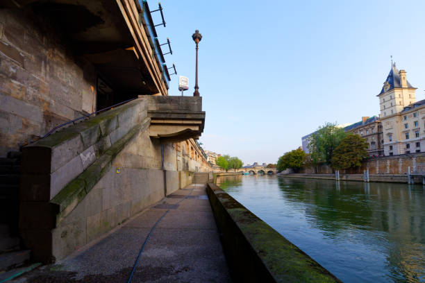 istock Grands Augustins quay and Seine river 2193074234