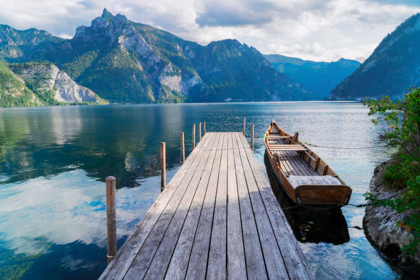istock A picturesque Hallstatt lakeside village 2193108169