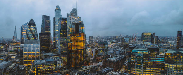 istock Evening View of London's Financial District 2193165408