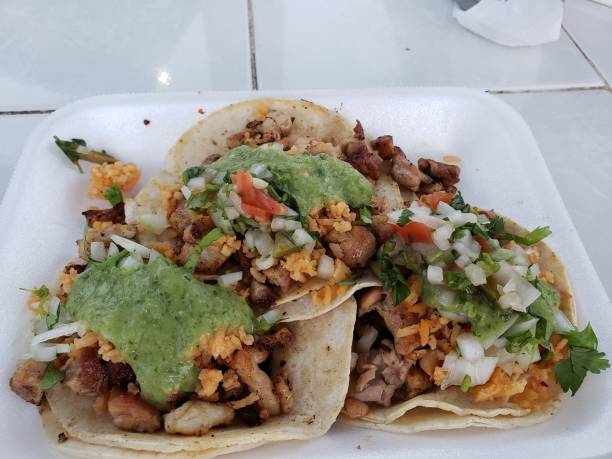 istock Mexican Street Tacos 2193191791