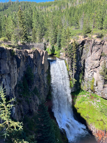 istock Tumalo Falls Viewpoint - Majestic Waterfall in Oregon 2193206940