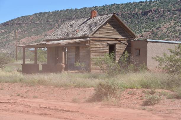istock Abandoned house in New Mexico 2193316909