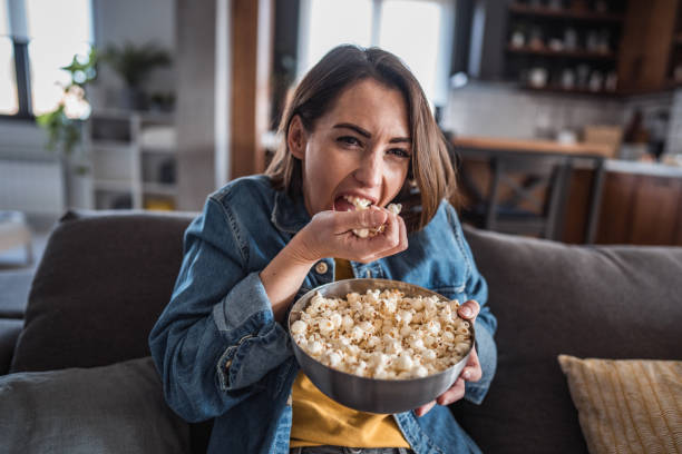 istock Movie afternoon at home 2193324302