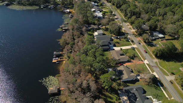 istock Lake Front Property - Lake Homes - Orlando Florida 2193366351