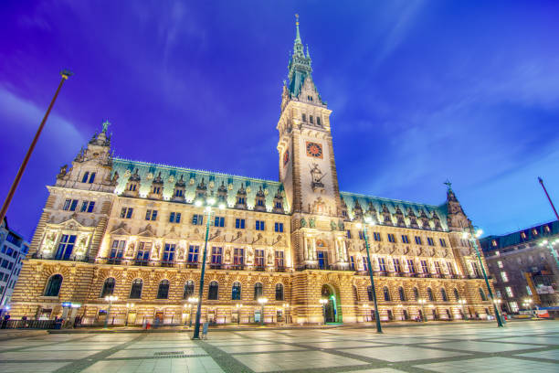 istock Hamburg Rathaus or City Hall 2193378071