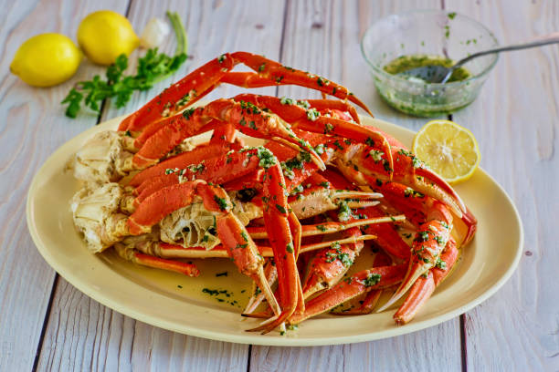 istock Butter & Garlic Crab Legs 2193417477