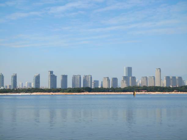 istock Cityscape Lake Skyline 2193519066