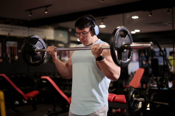 istock Bodybuilder Fitness Training 2193596612