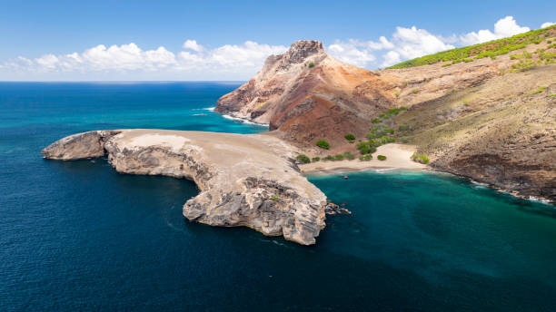 istock aerial view of hatuana bay 2193627013