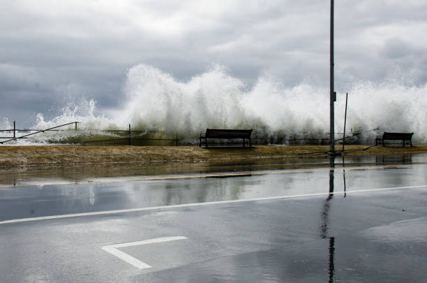 istock Winterstorm at North shore 2193702351