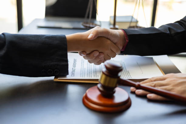 istock Legal cooperation concept, handshake and agreement. 2193704597