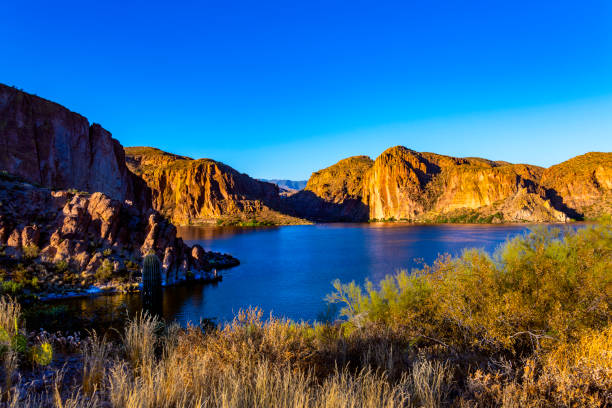 istock Canyon Lake Arizona 2193882825