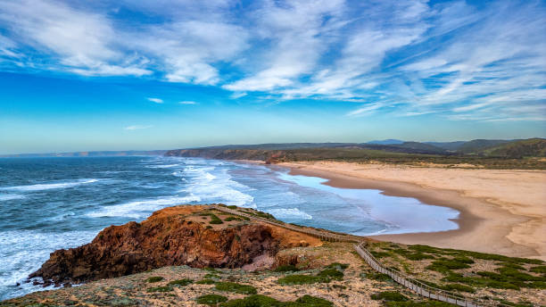 istock Praia da Bordeira - Pontal da Carrapateira 2193893939