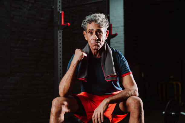 istock Fit senior man in the gym 2194025106