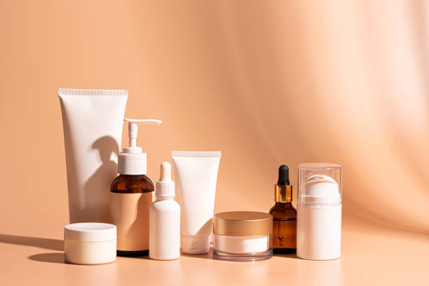 istock White blank Skin care Beauty Products 2194077542
