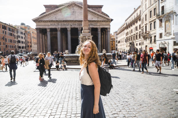 istock In Front of the Iconic Pantheon 2194151921