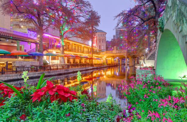 istock San Antonio River Walk Christmas Lights 2194222330