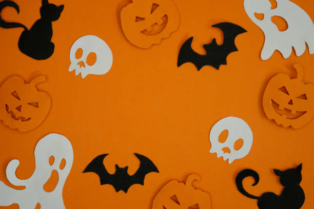 istock skull and cat decoration for copy space background 2194222750