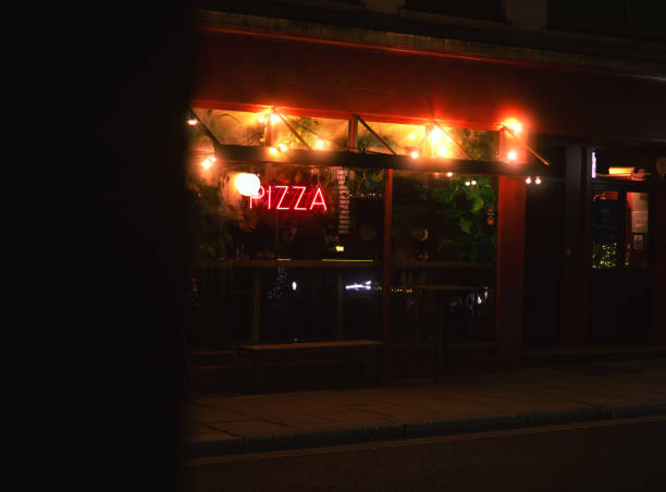 Pizza store and its hazy lights