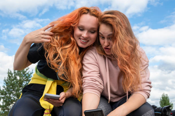 istock Women friends 2194288684