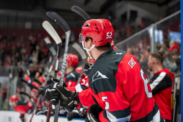 istock Ice Hockey Player Observing from the Bench 2194367719